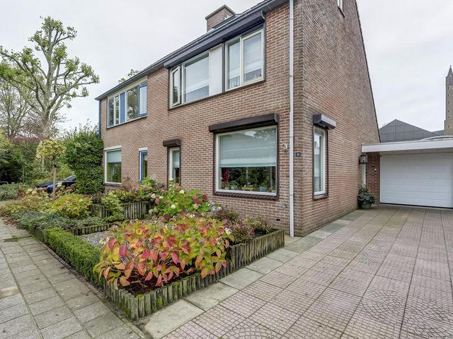 Elstarstraat 50, Kapelle