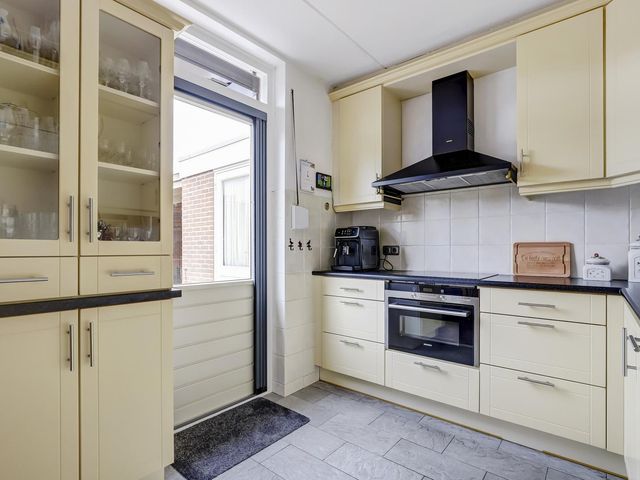 Elstarstraat 50, Kapelle