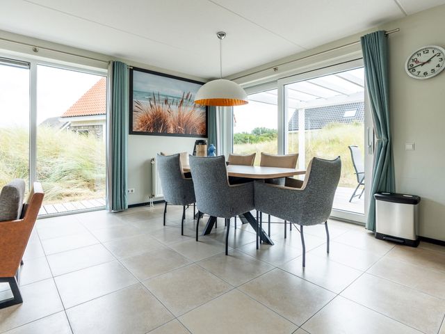 De Duinen 512, Ouddorp