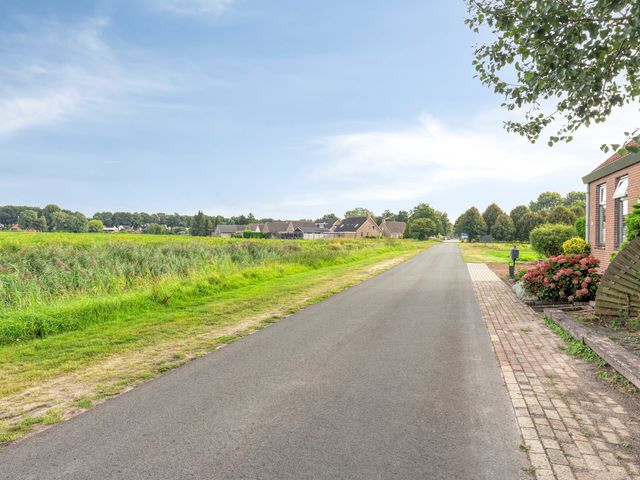 Vledderdiep 67, Nieuw-Weerdinge
