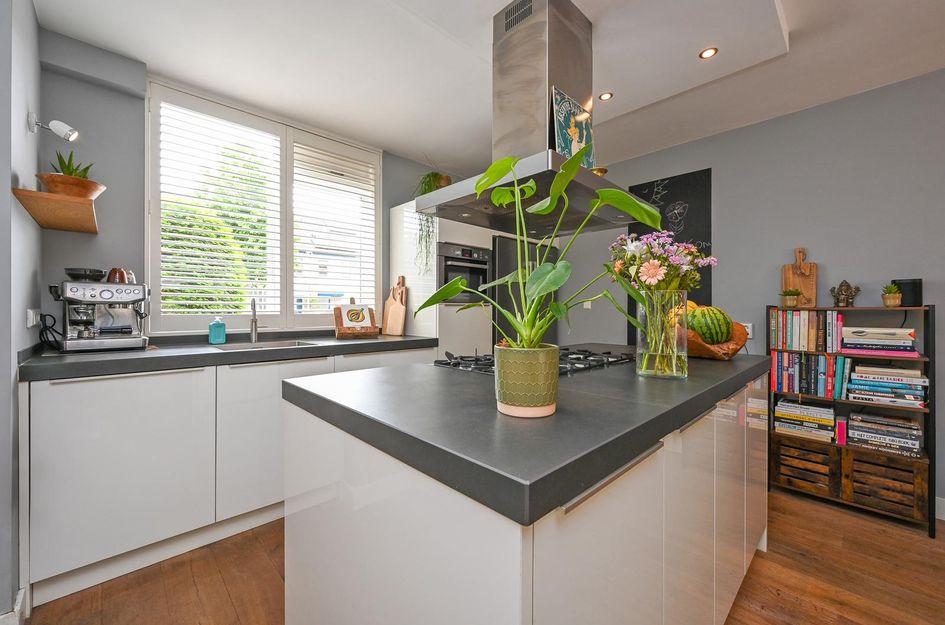 Dr. J. Presserstraat 131