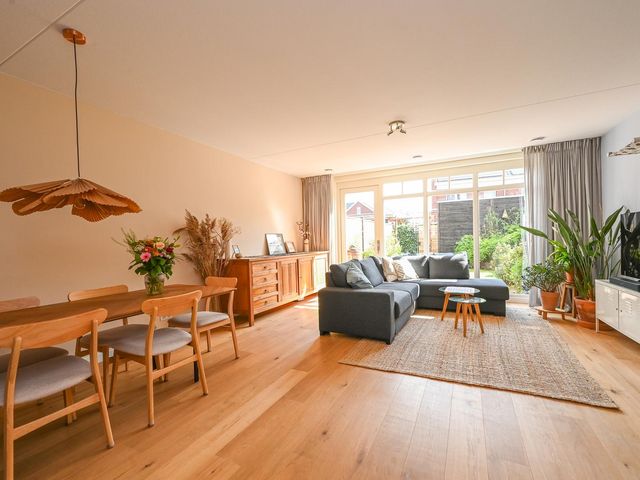 Markgraaflaan 128, 'S-Gravenhage