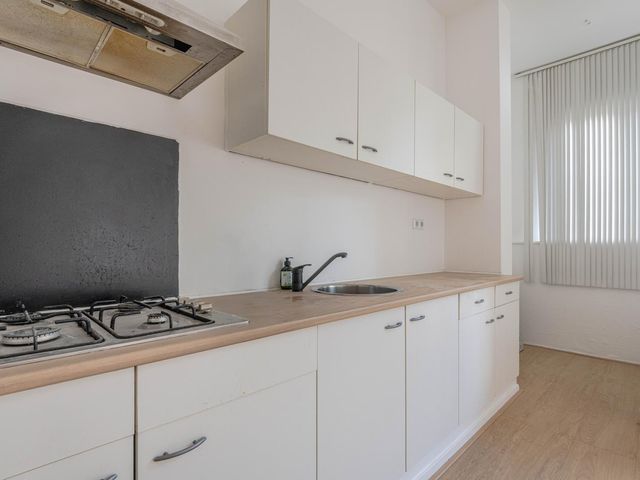 Ebenhaëzerstraat 68, Rotterdam