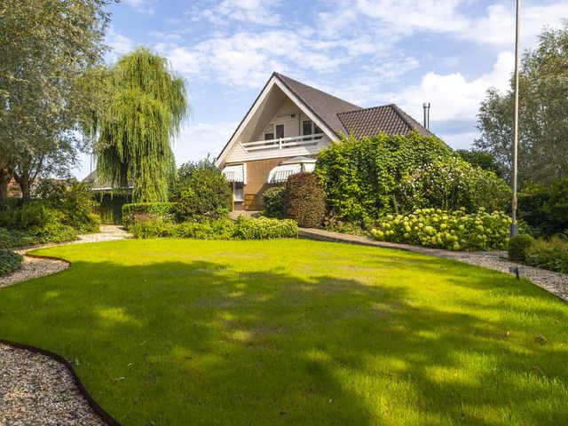 Binnendamseweg 64A, Giessenburg