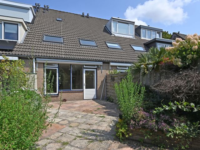 Albert Schweitzerlaan 148, Den Haag