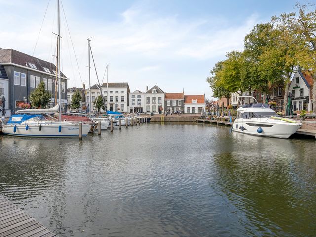 Spuistraat 16, Middelharnis