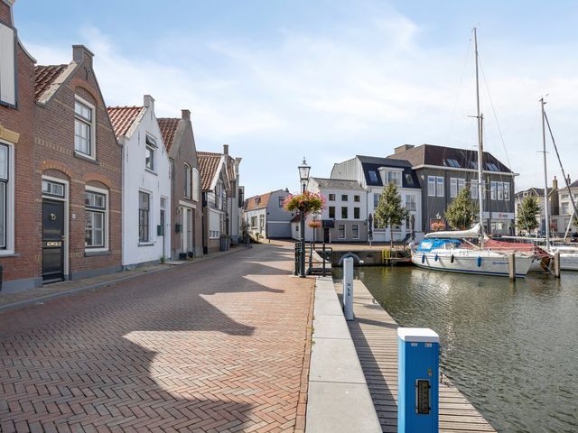 Spuistraat 16, Middelharnis