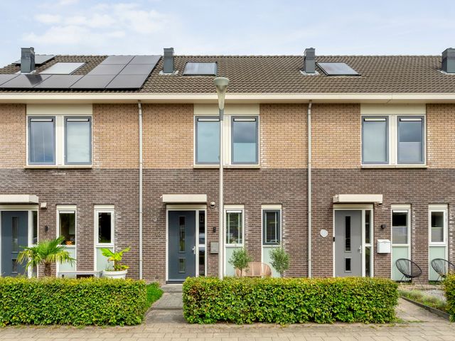 Jongsmalaan 13, Hardenberg