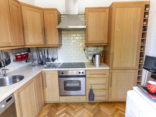 Quadenoord 28, Rotterdam