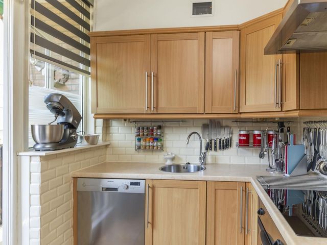 Quadenoord 28, Rotterdam