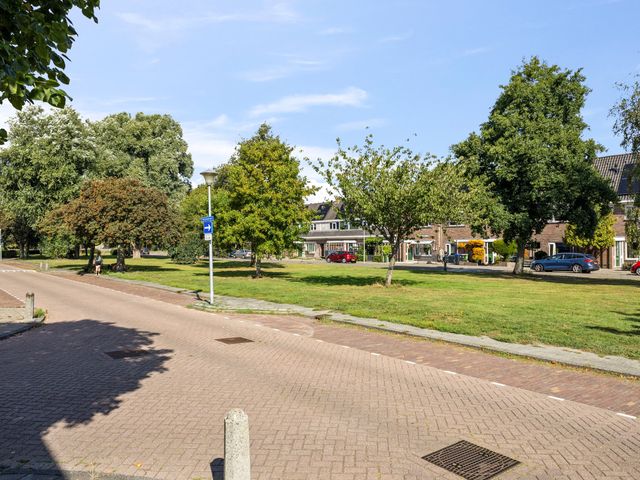Nachtegaalstraat 8, Den Helder