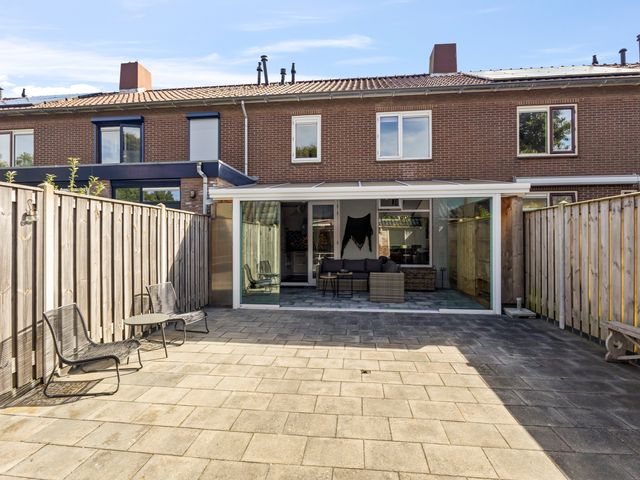 Nachtegaalstraat 8, Den Helder