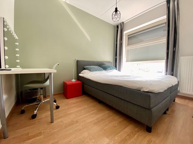 Thaalweg West 27, Echt