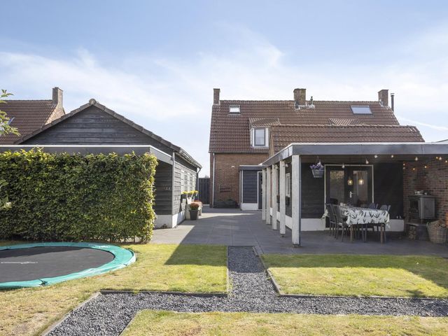 Nachtegaalstraat 17, Heteren