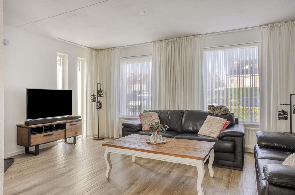 Anthonie Van Dyckstraat 28