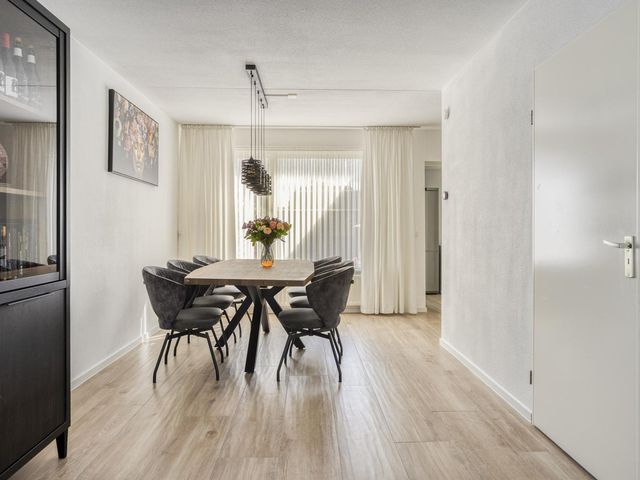 Anthonie Van Dyckstraat 28, Axel