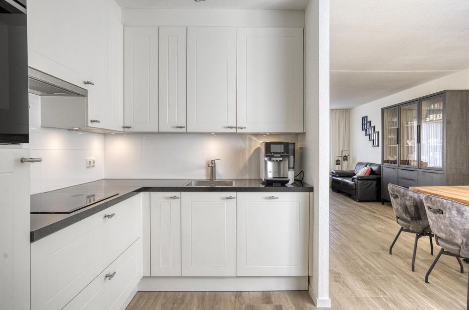 Anthonie Van Dyckstraat 28