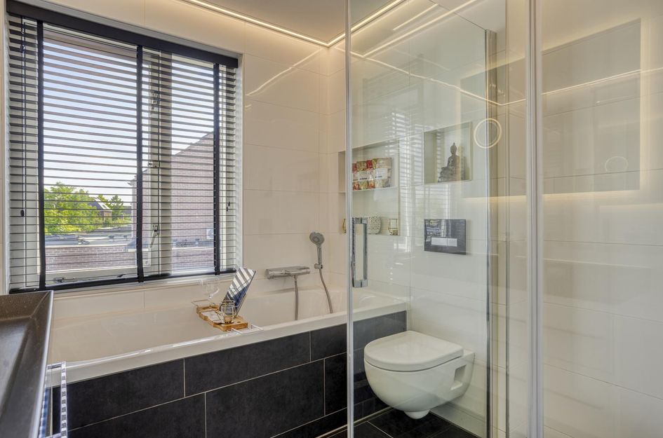 Anthonie Van Dyckstraat 28