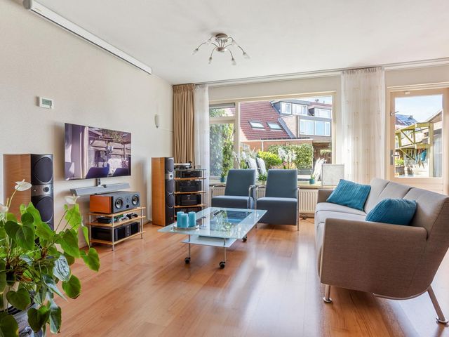 Velddreef 341, Zoetermeer