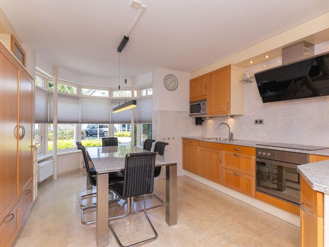 Matissehof 77, Hoorn