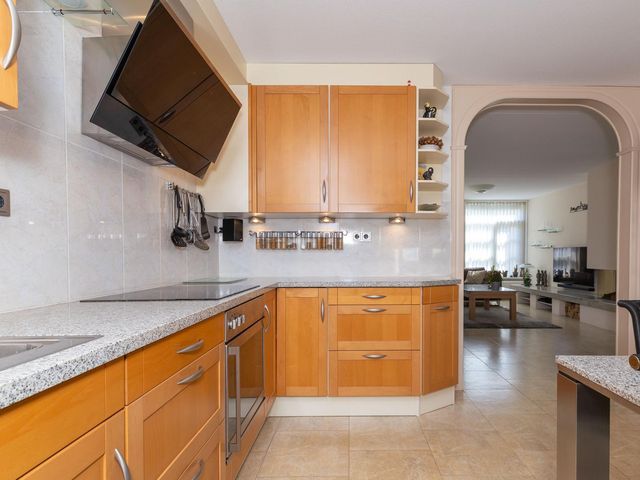 Matissehof 77, Hoorn