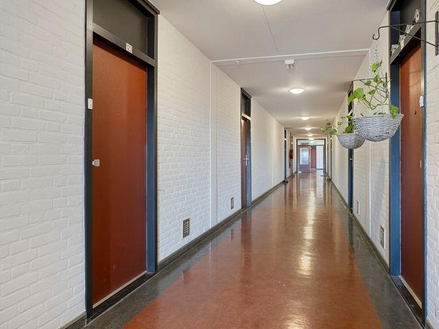 Over De Vesten 123, Schiedam