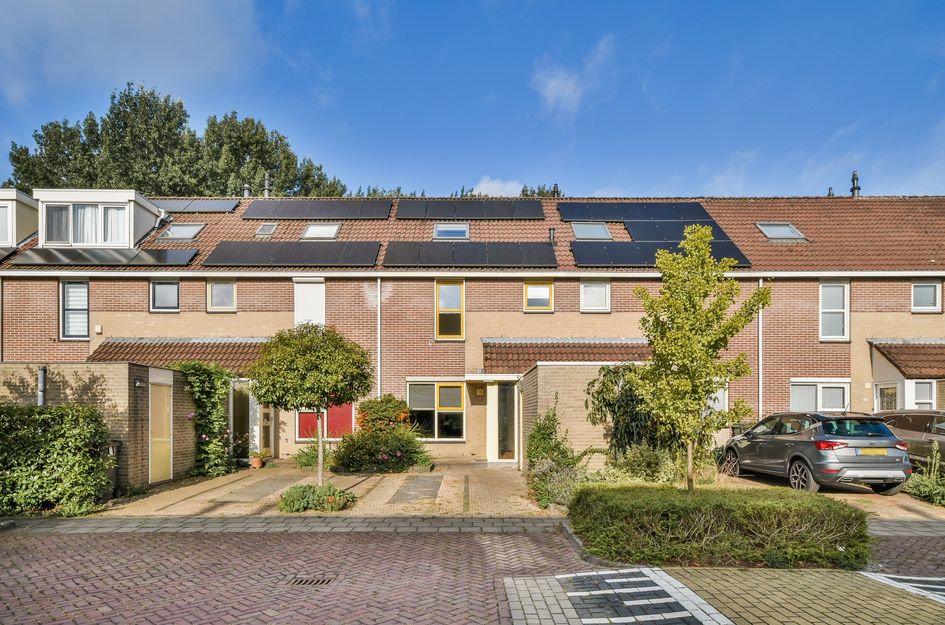 Eenhoorn 13