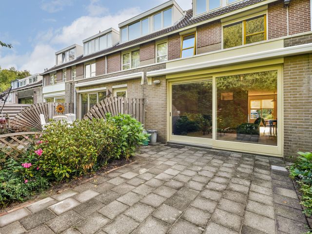 Eenhoorn 13, Amstelveen