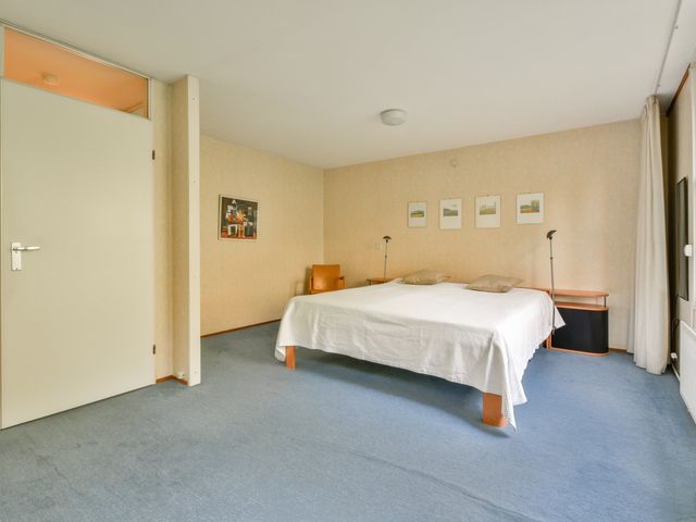 Eenhoorn 13, Amstelveen