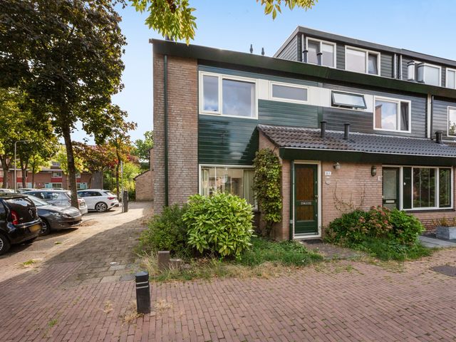 Brugakker 3642, Zeist