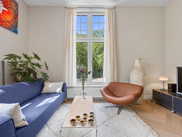 Rembrandtlaan 2 01, Huis Ter Heide