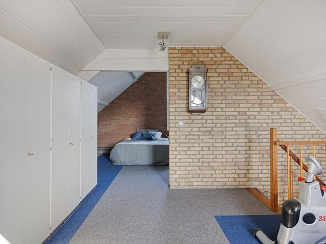 Gierelaar 82, Wouw