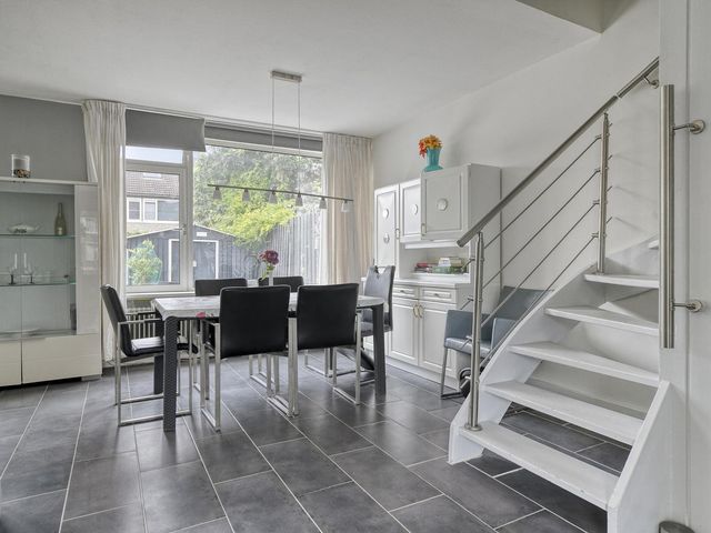 Elisadonk 159, Roosendaal
