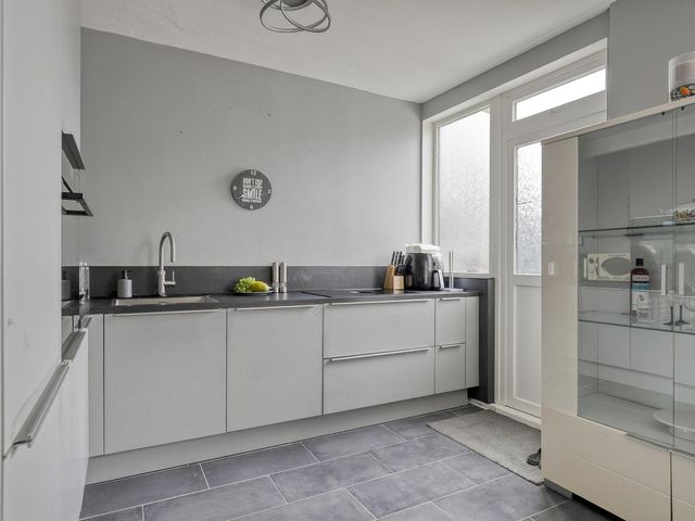 Elisadonk 159, Roosendaal