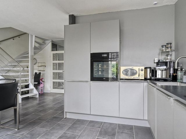 Elisadonk 159, Roosendaal