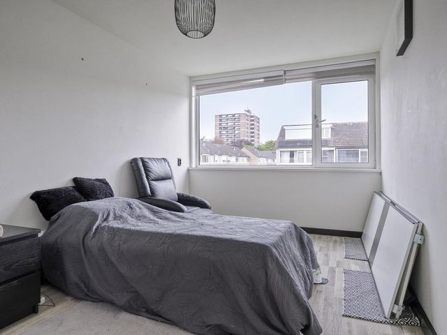 Elisadonk 159, Roosendaal