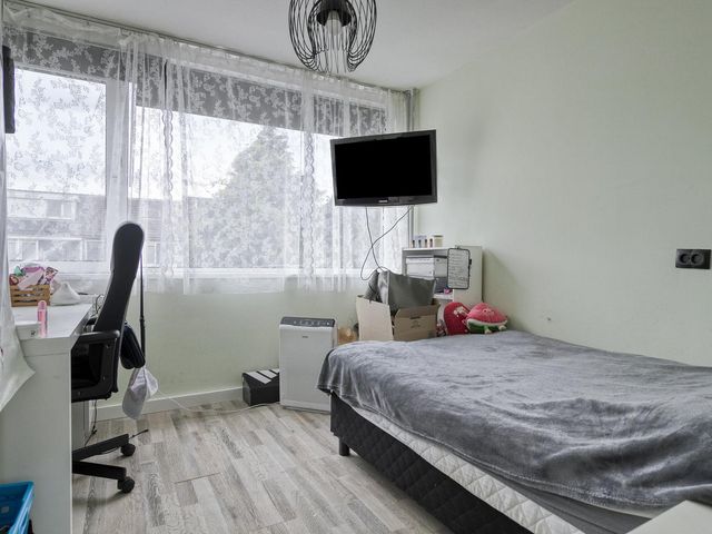 Elisadonk 159, Roosendaal
