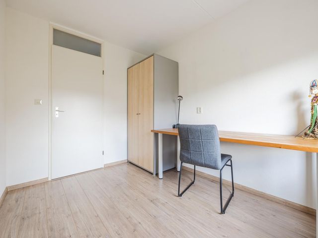 Gentiaanstraat 10, Terneuzen