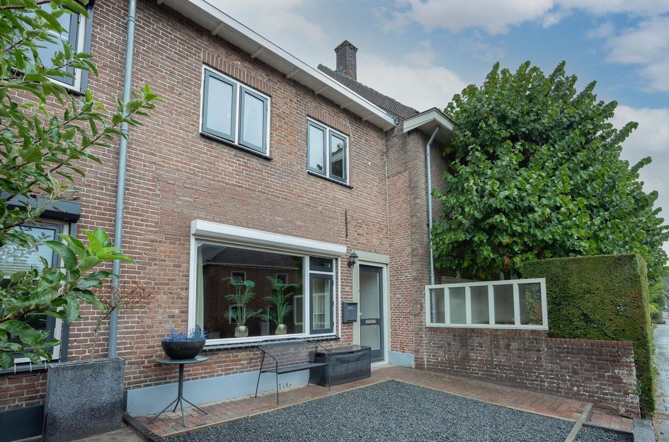 Dorpsstraat 80