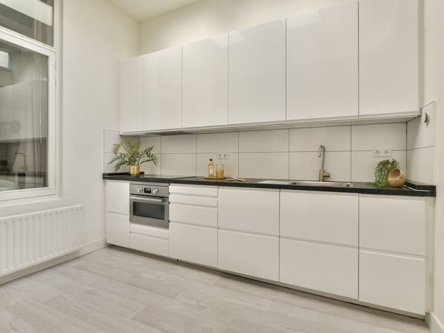 1e Binnenvestgracht 16, Leiden