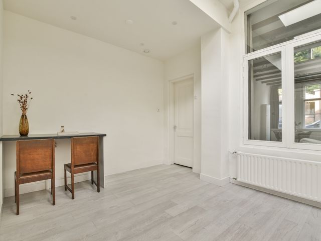 1e Binnenvestgracht 16, Leiden