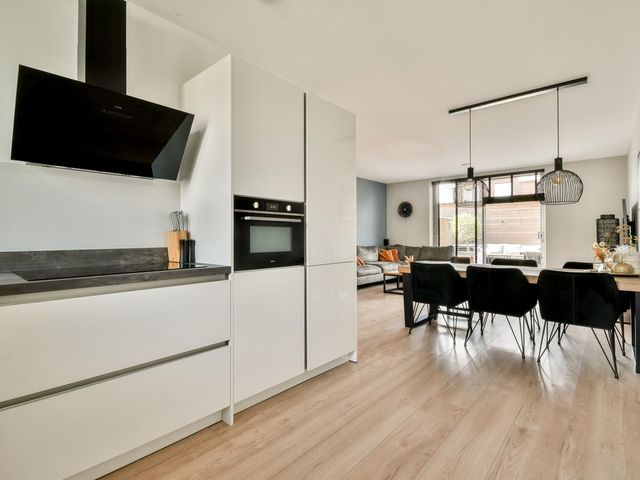 Hooizolder 21, Gouda