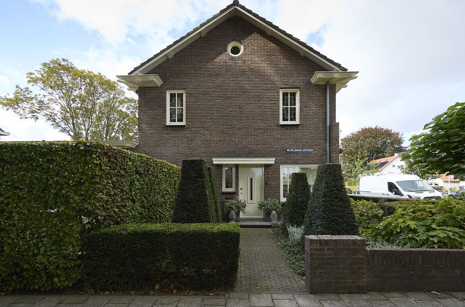 Wilhelminaplantsoen 24