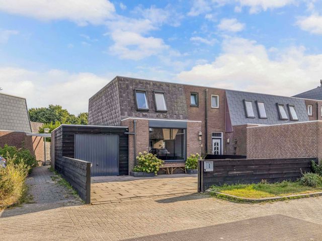 Tjalk 17 20, Lelystad