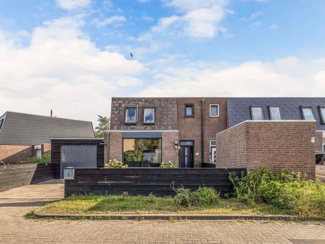 Tjalk 17 20, Lelystad