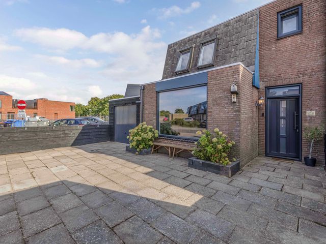 Tjalk 17 20, Lelystad