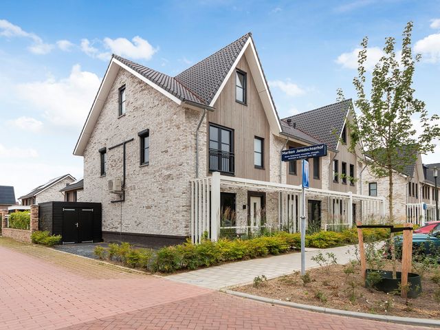 Van der Steenhovenplein 74, Dordrecht