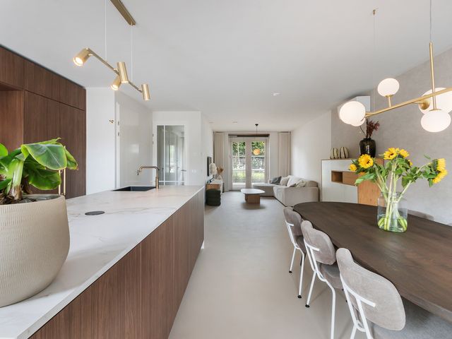 Van der Steenhovenplein 74, Dordrecht
