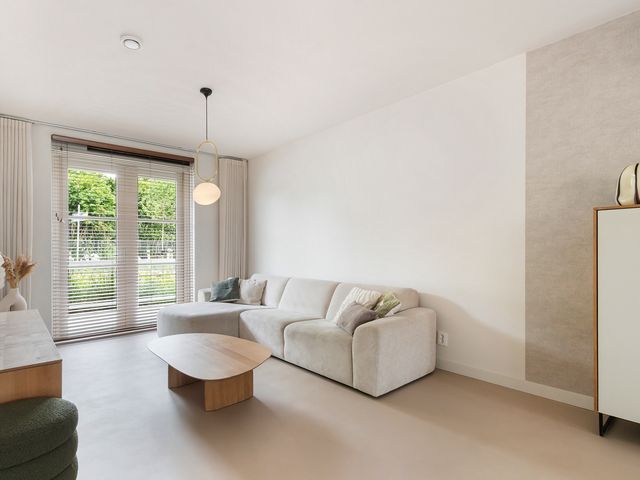 Van der Steenhovenplein 74, Dordrecht