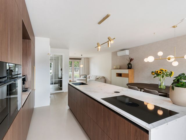 Van der Steenhovenplein 74, Dordrecht